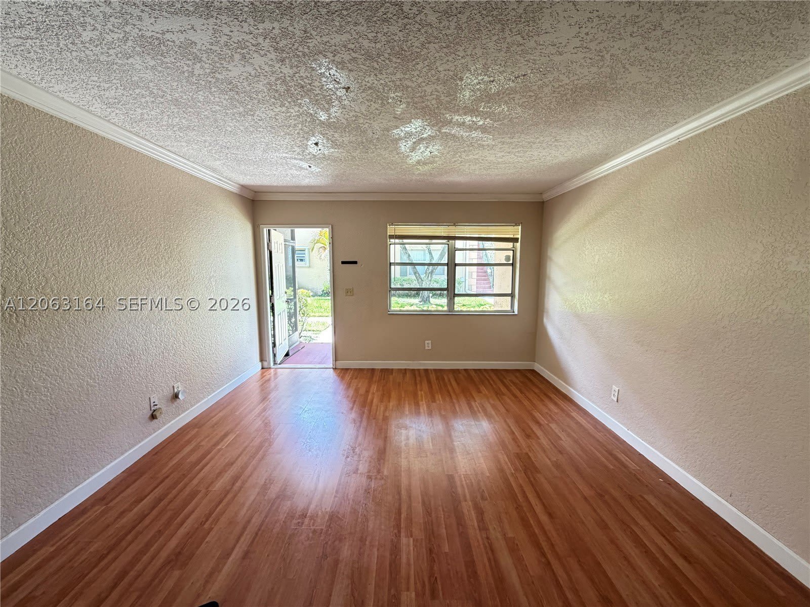 721 NW 104th Ave – photo 4