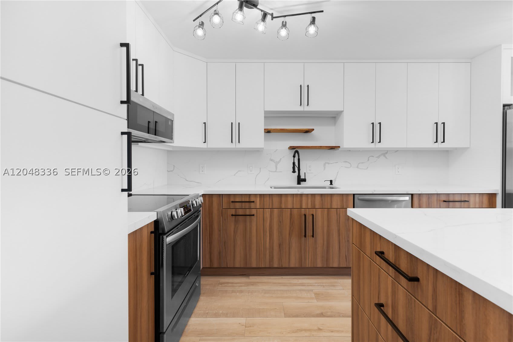 8752 SW 12th St – photo 3