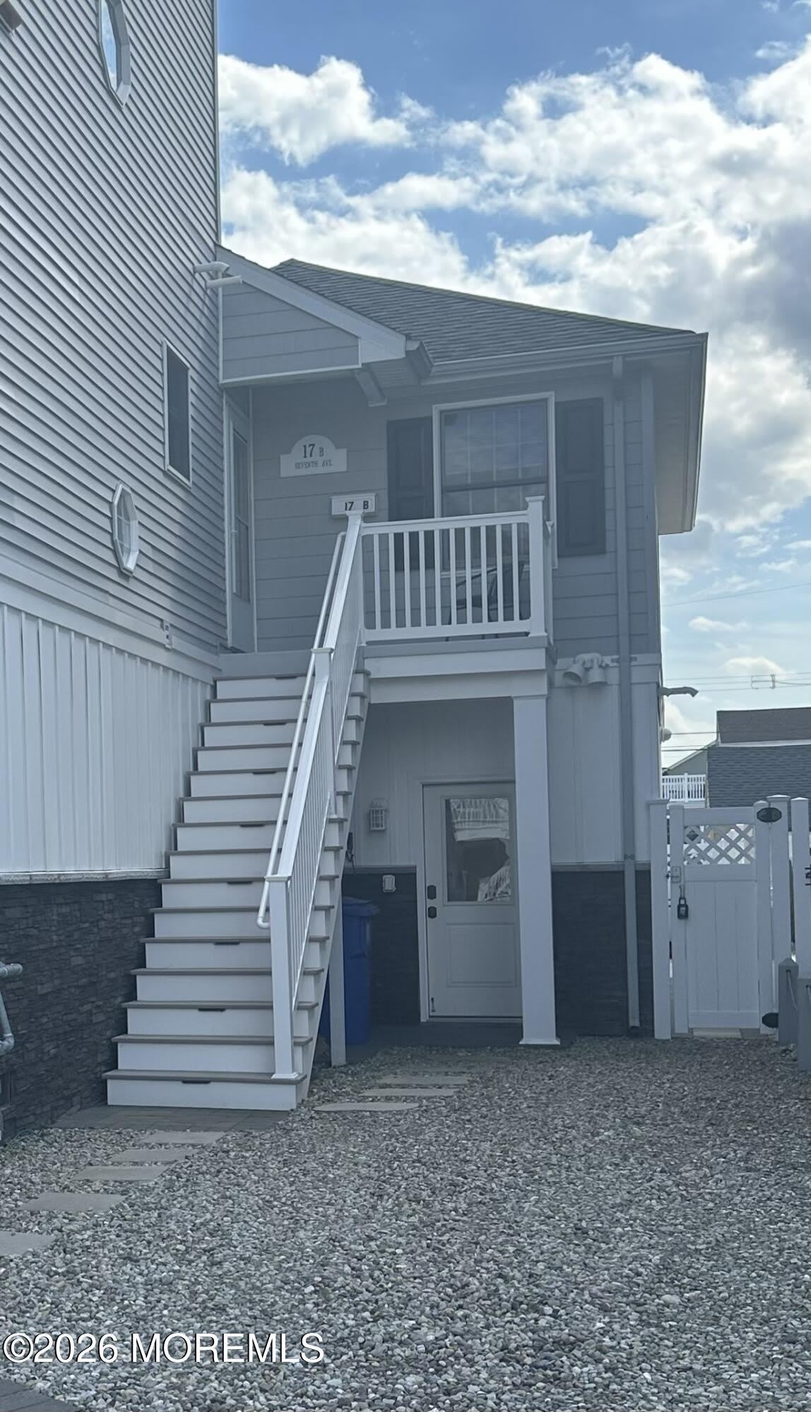 17 7Th Avenue – photo 1
