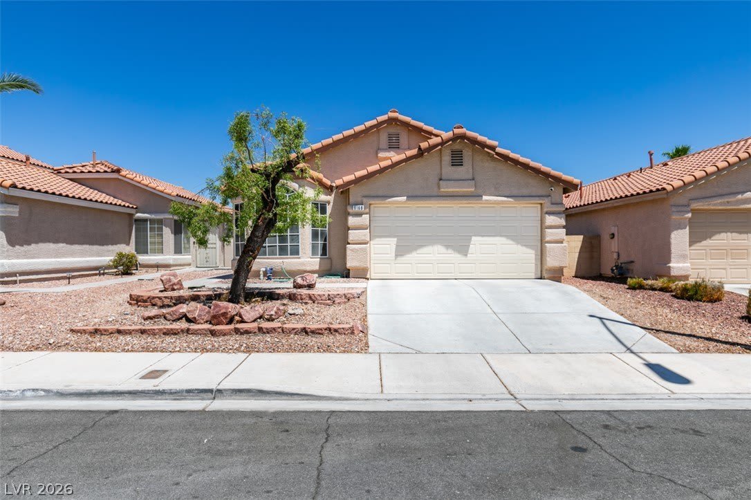 8168 W Gilmore Avenue – photo 1