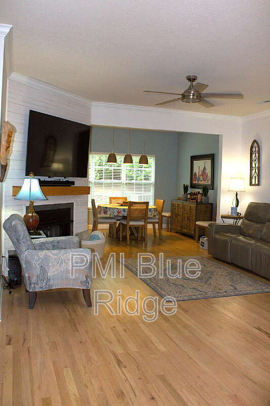 112 Victoria Park Drive – photo 3