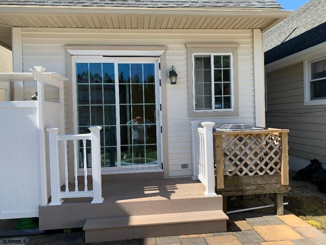 27 N Frontenac Ave – photo 2