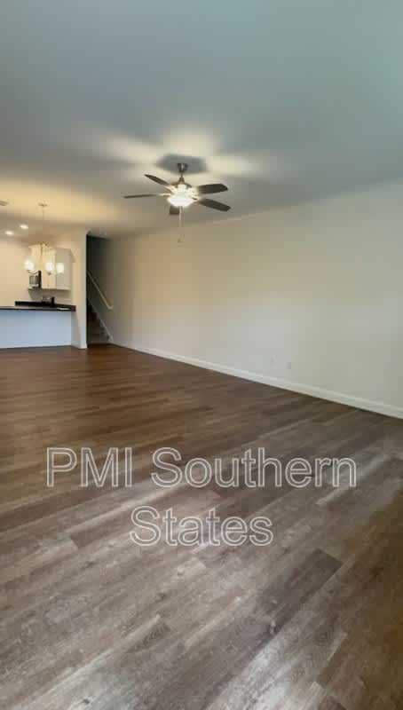 313 Clarus Crk Wy – photo 2