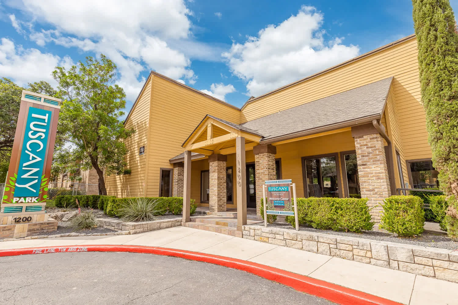 Tuscany Park Apartments – photo 3