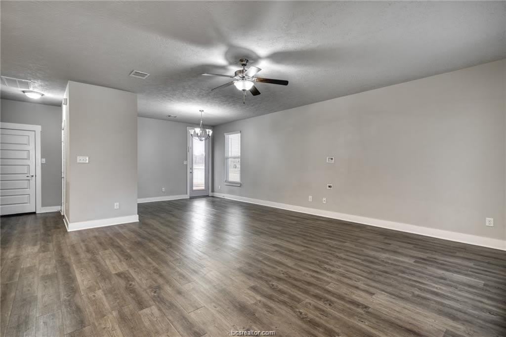 3900 Yukon Lane – photo 3