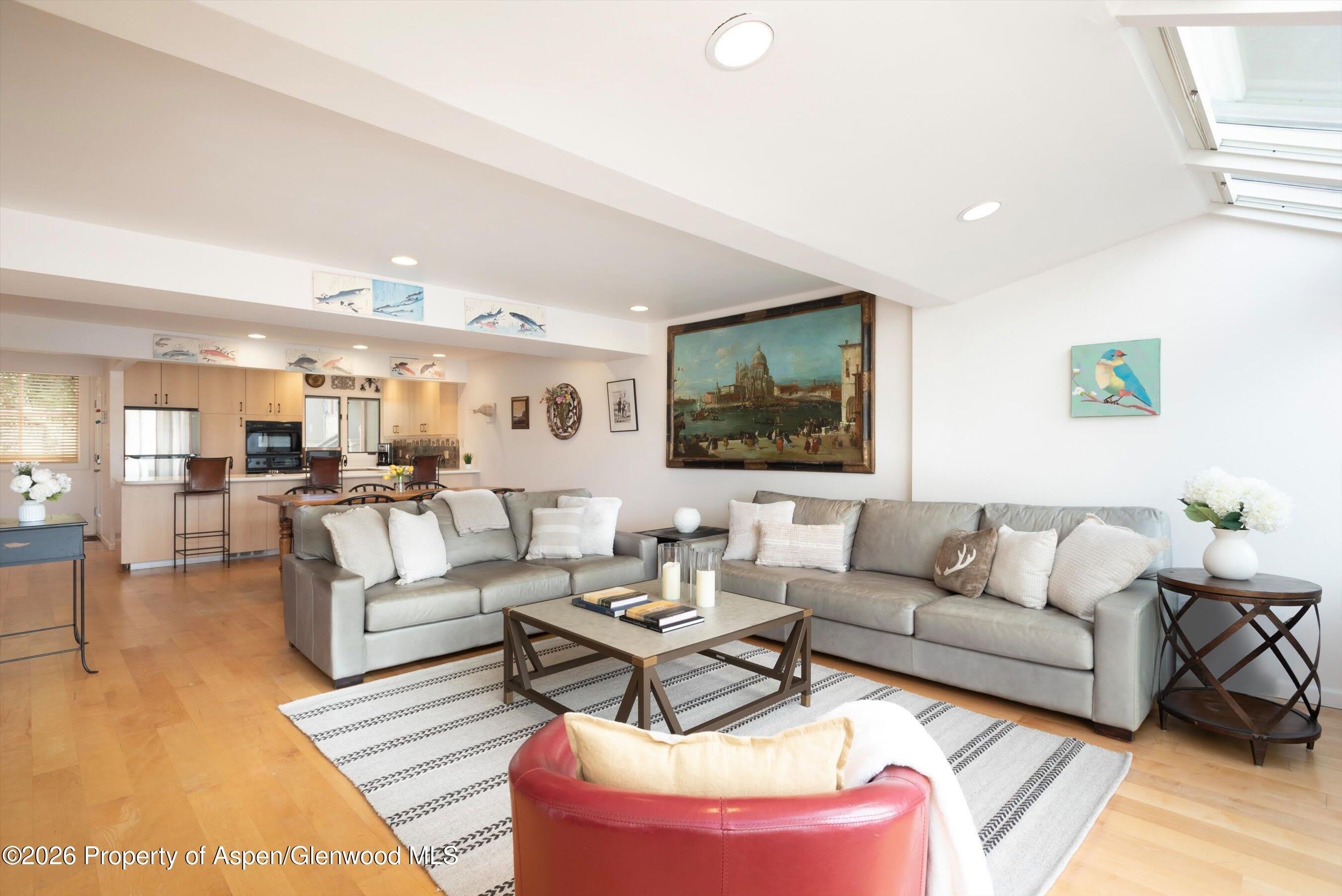 100 N 8th Street – photo 4
