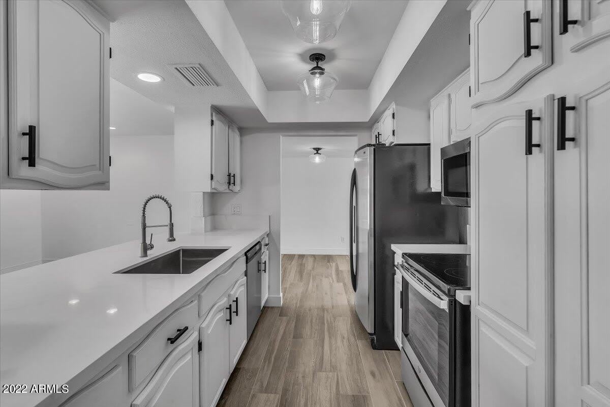 8207 E Montebello Avenue – photo 3
