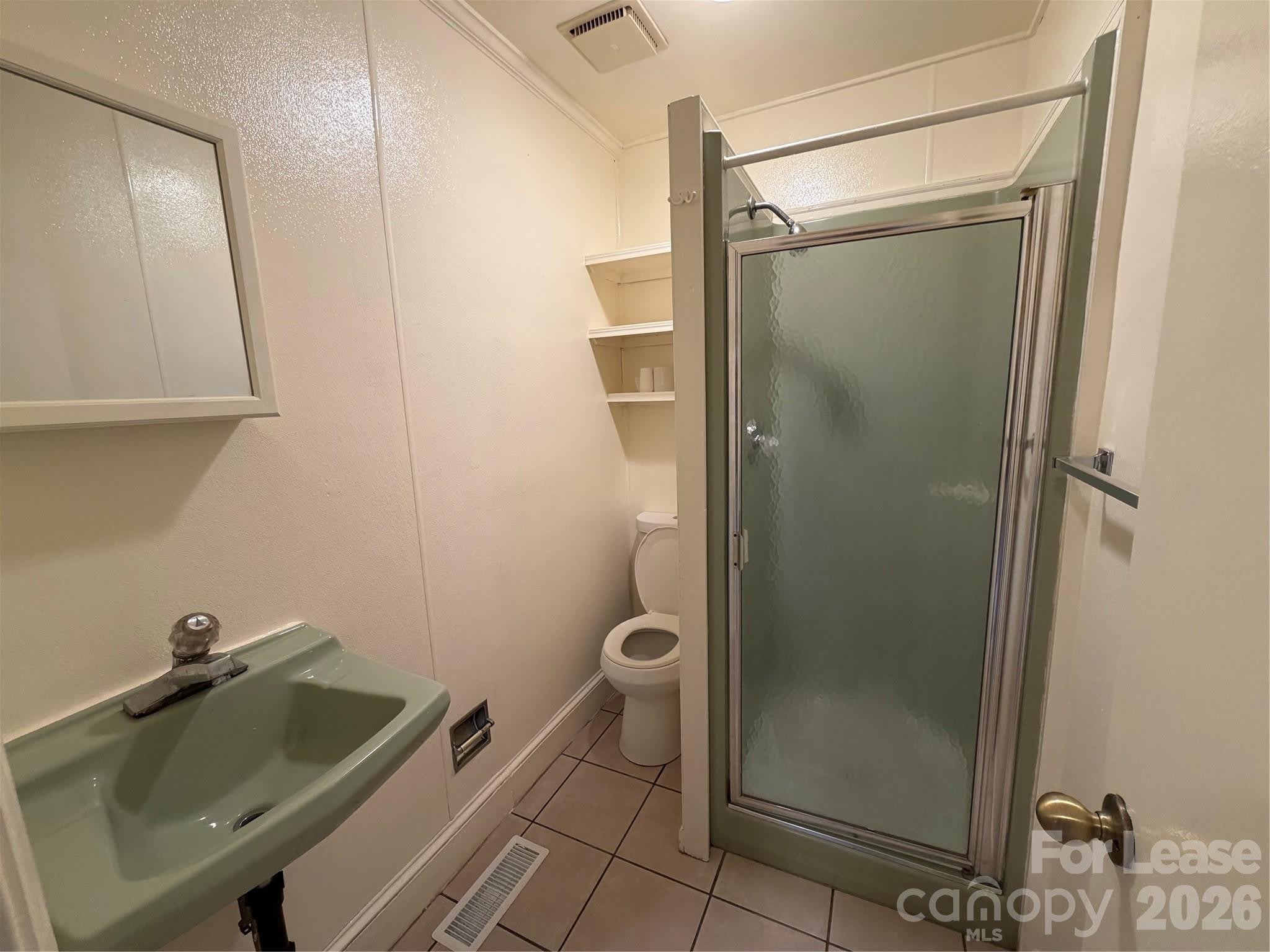 908 W Front Street – photo 5