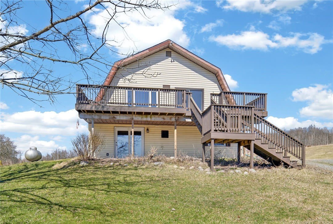 999 Salmon Creek Road – photo 2