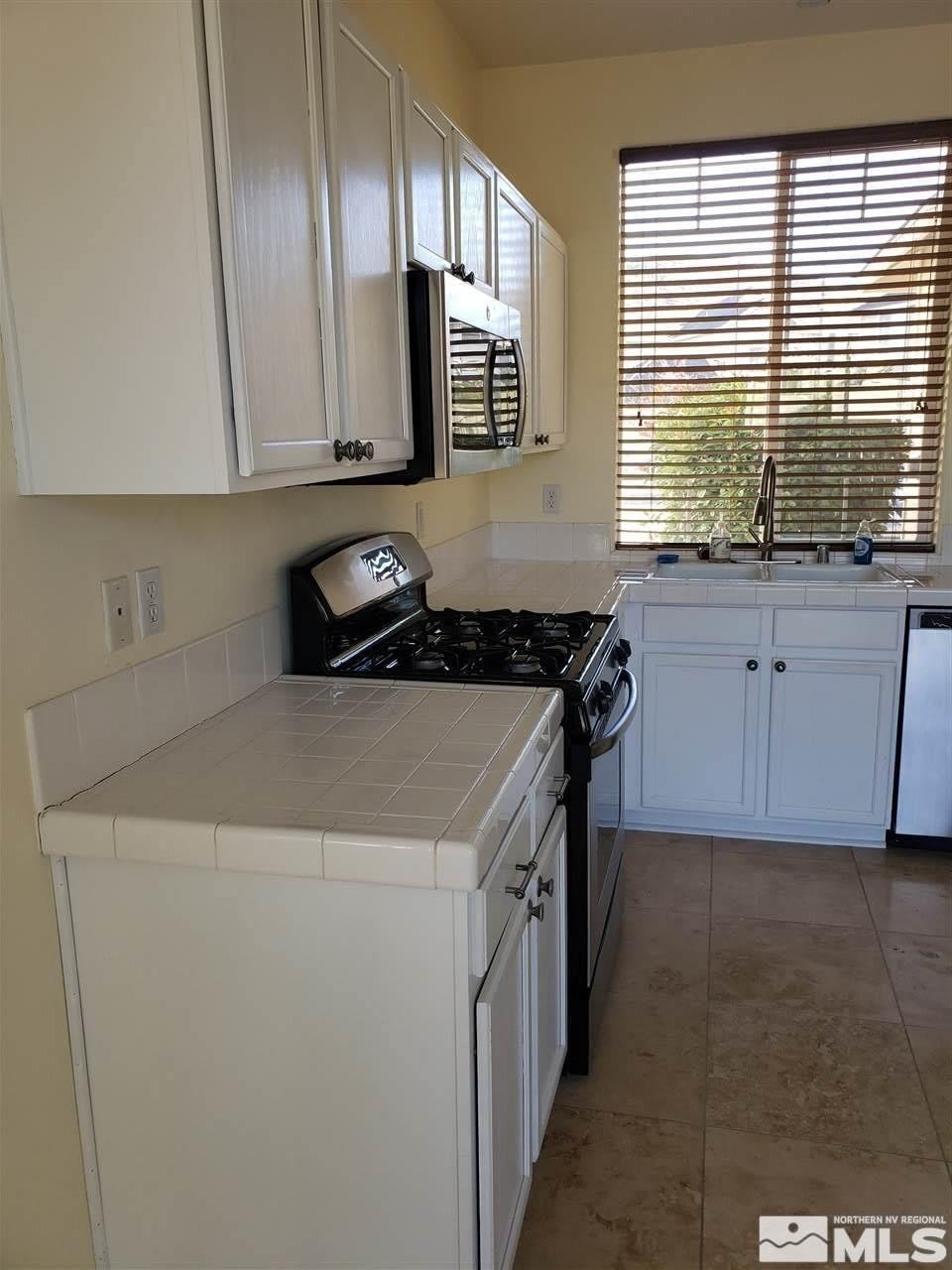 3544 Herons Circle – photo 5