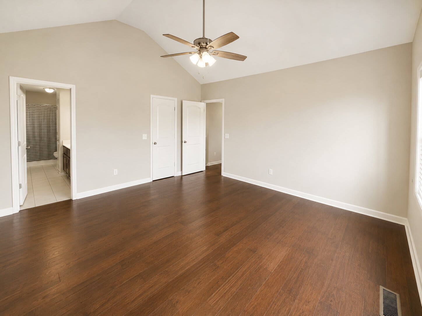 355 North Harris Road – photo 3