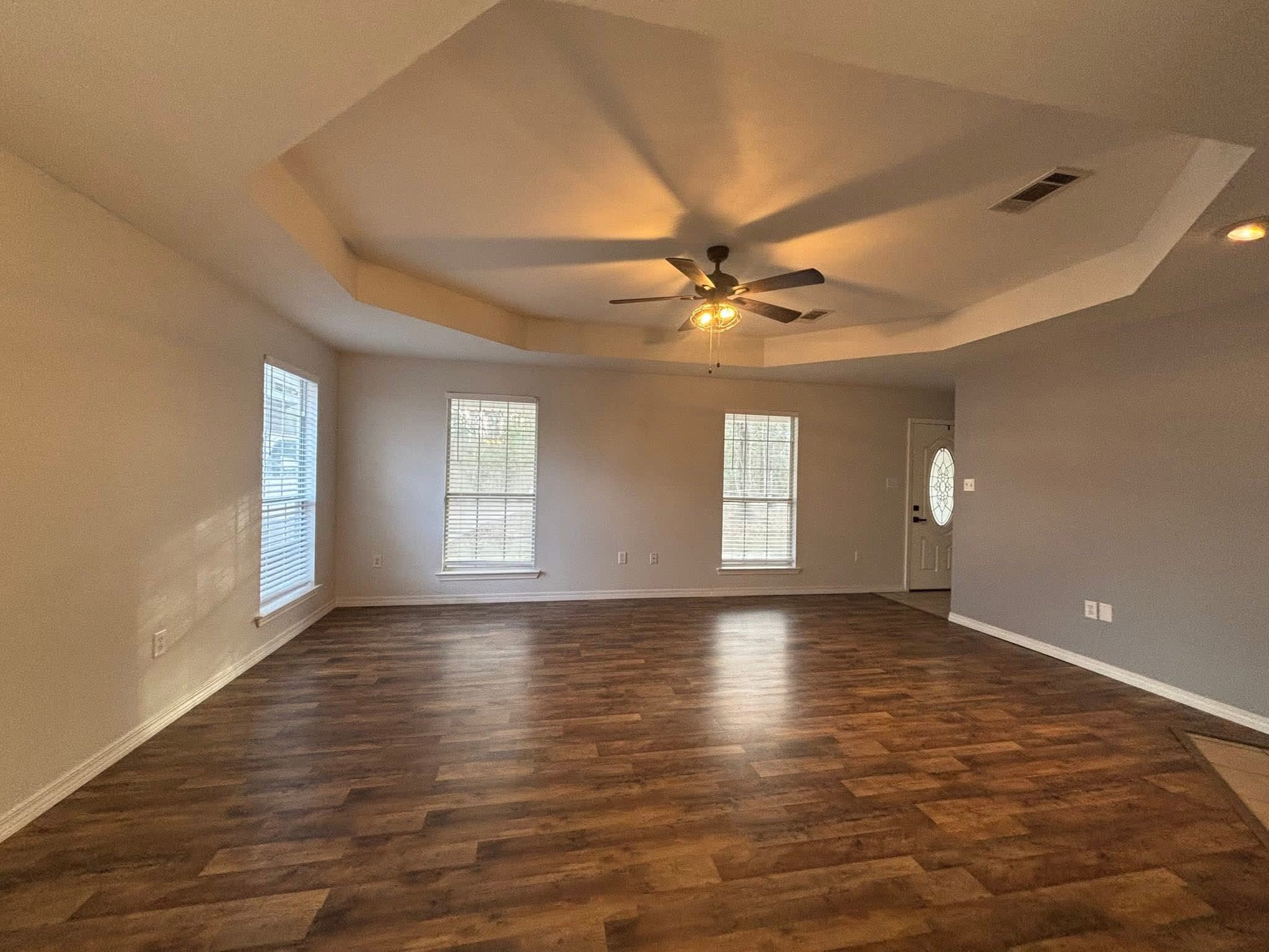39313 Mcqueen Road – photo 2