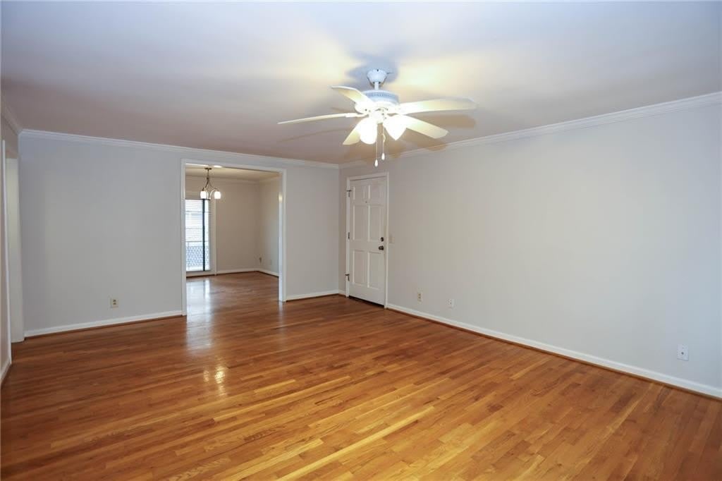 115 Biscayne Drive NW – photo 2