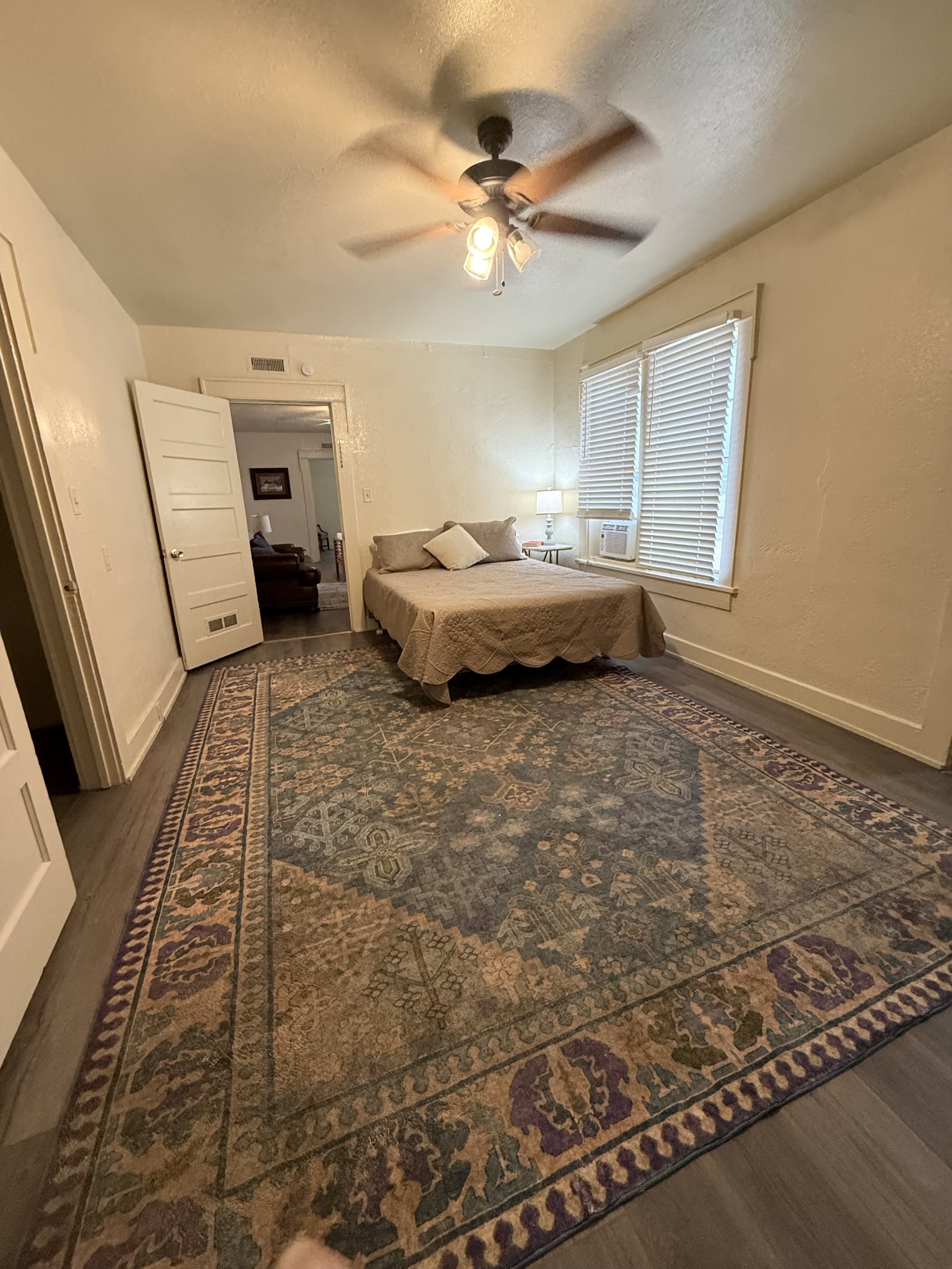 1206 West 4th Street – photo 5