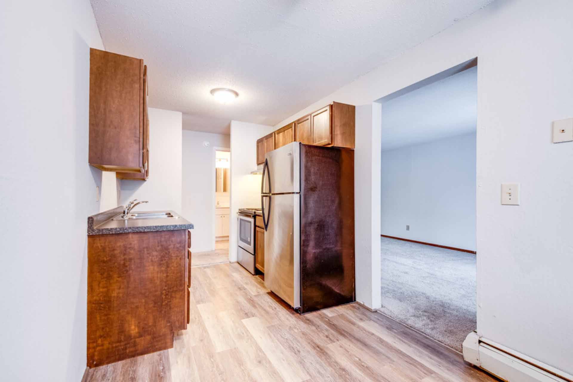 Silver Bell Apartments – photo 2