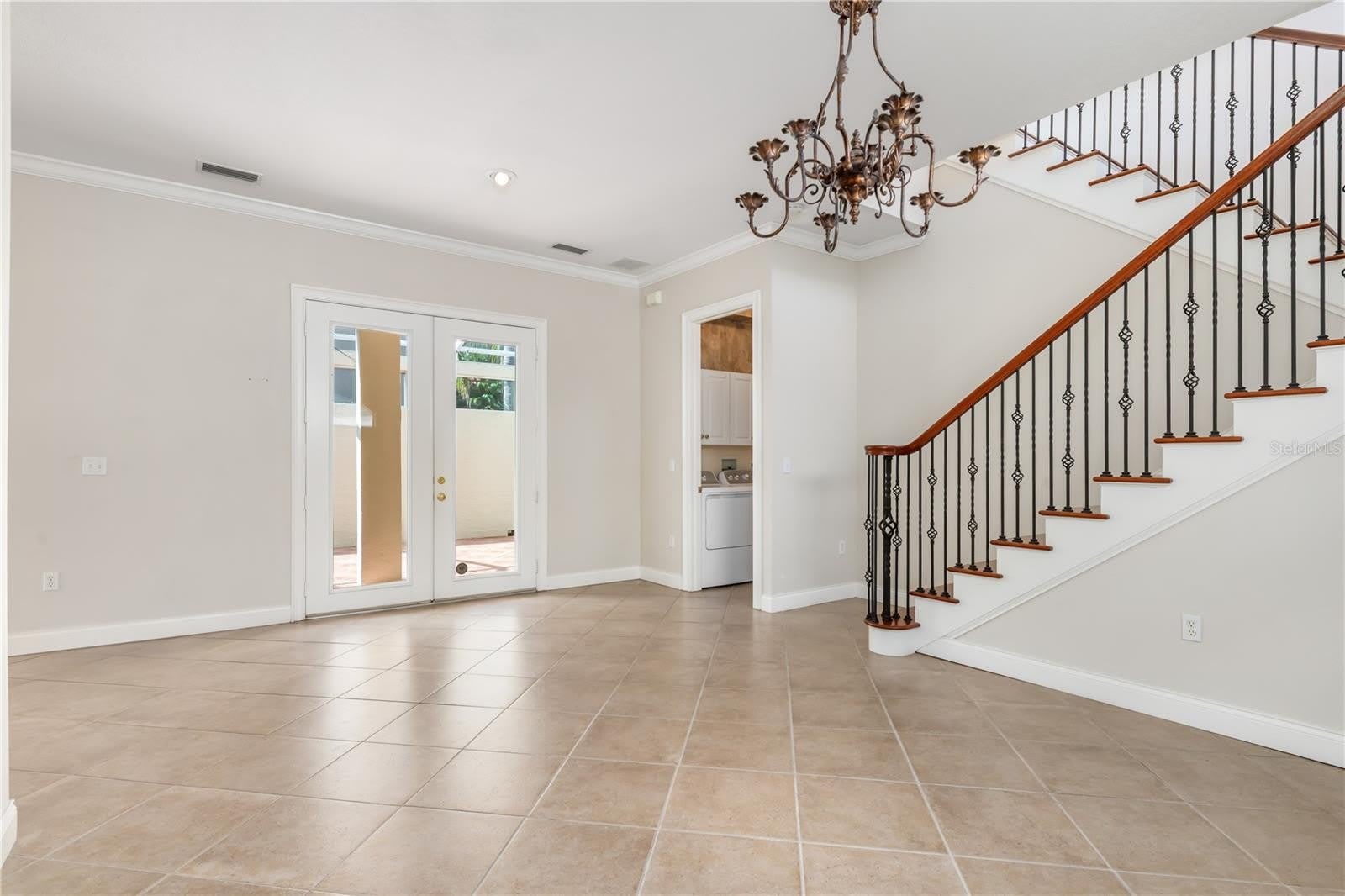4561 Murcia Boulevard – photo 5