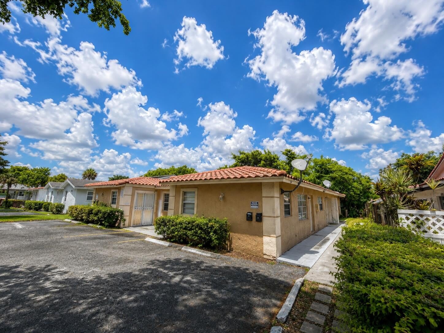 4125 Woodside Drive – photo 2