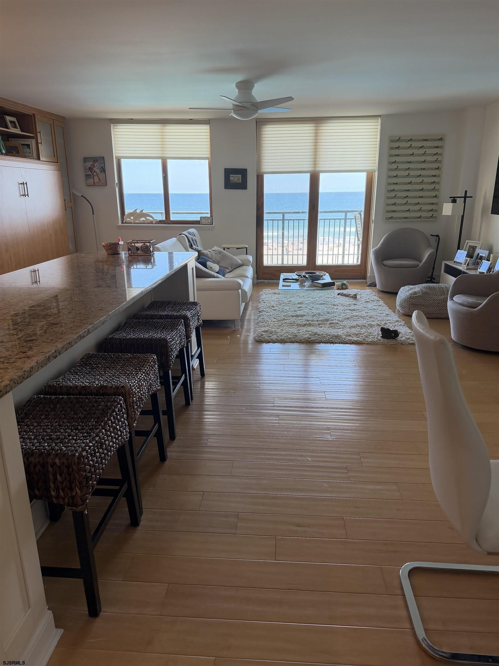 9600 atlantic Ave – photo 3