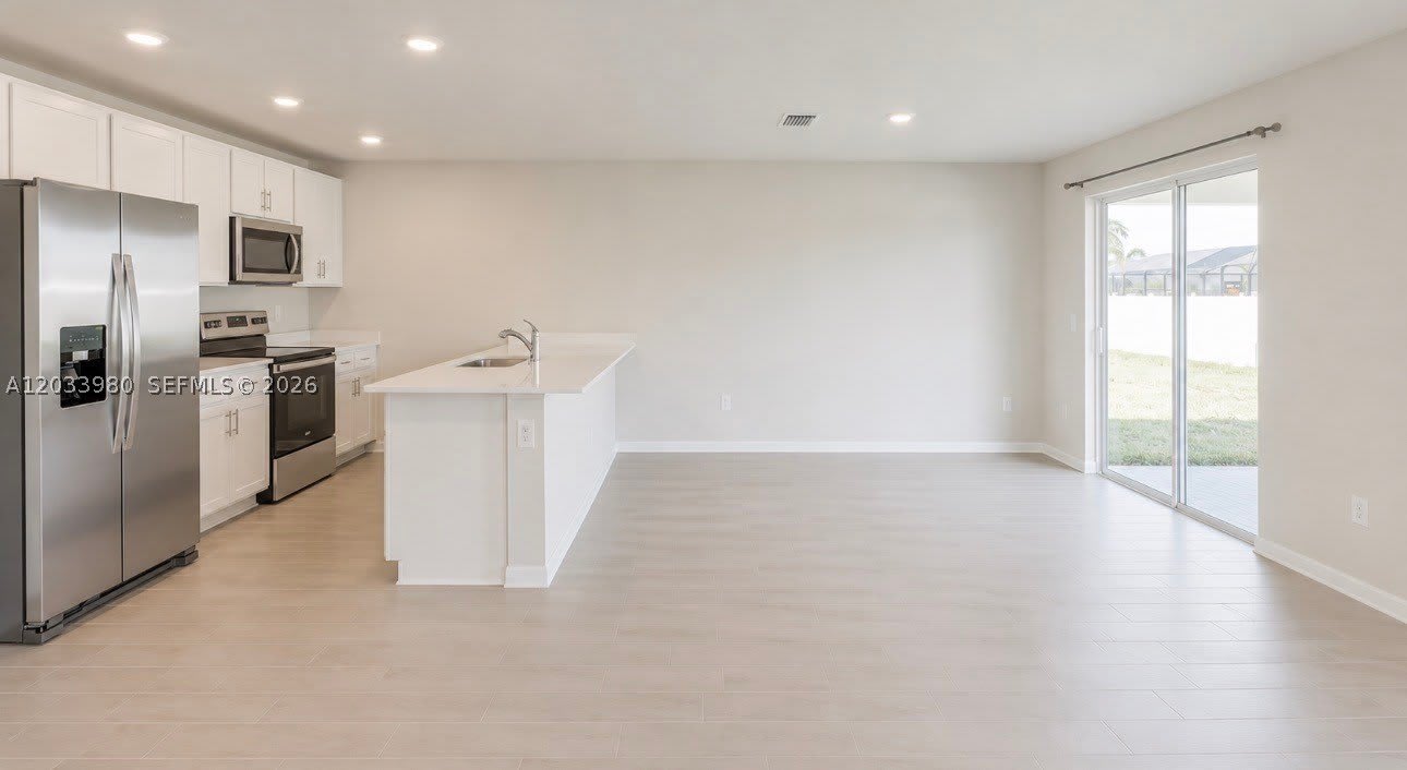 8030 OLIVE CIRCLE – photo 2