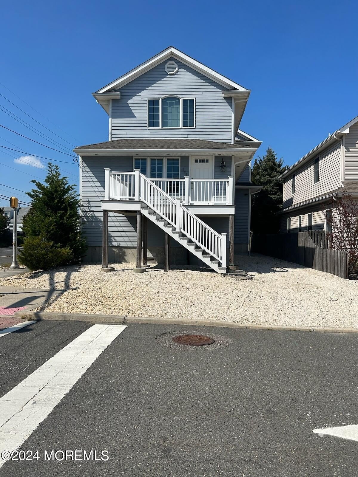 111 Jersey City Avenue – photo 1