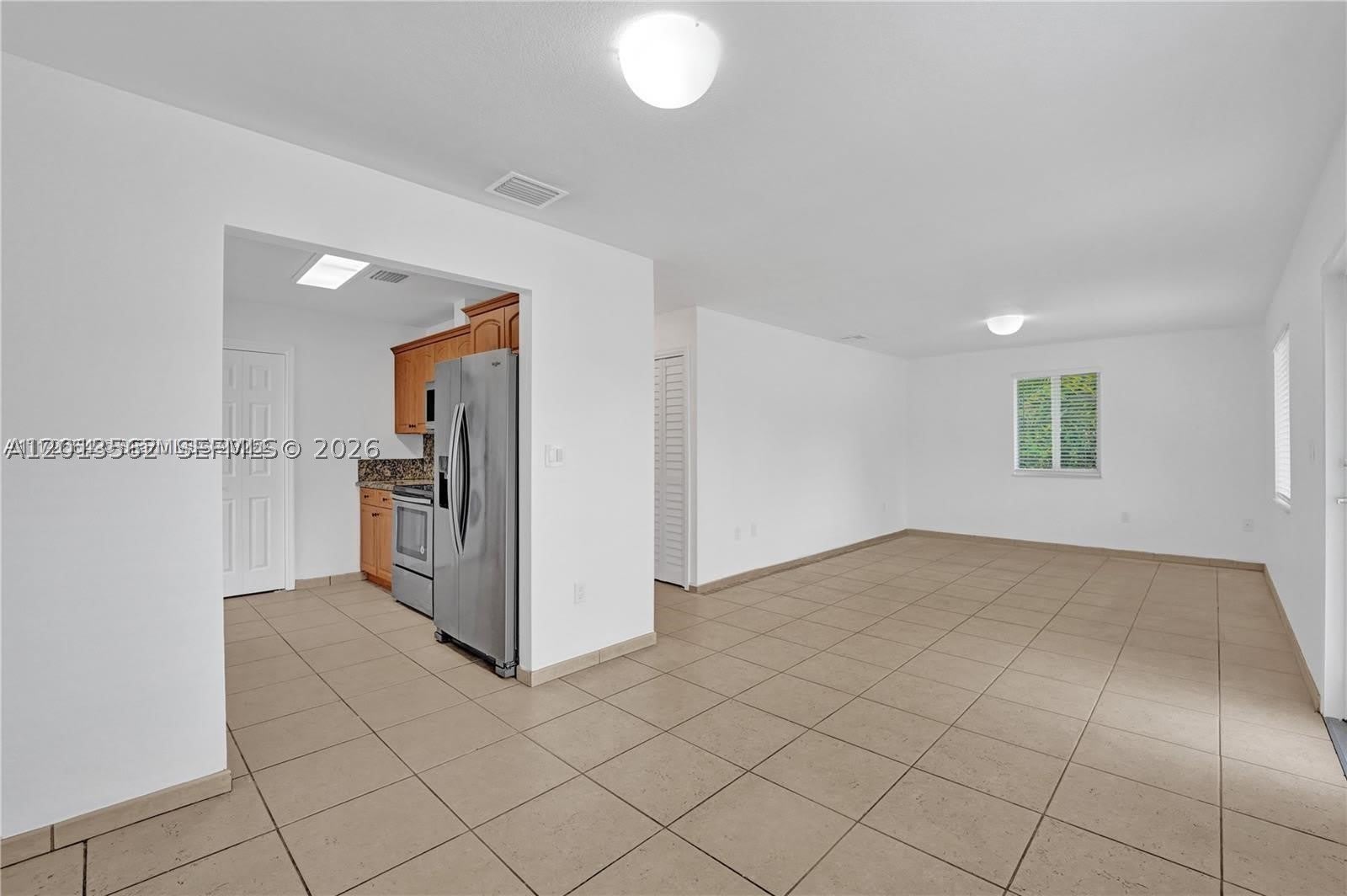 2747 SW 17th St – photo 5