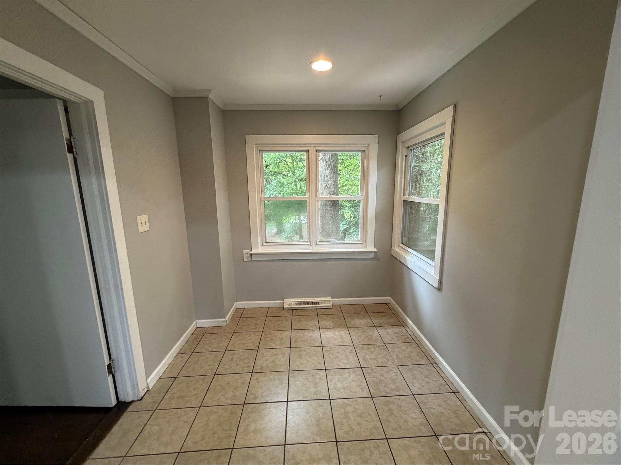 449 N Center Street – photo 3