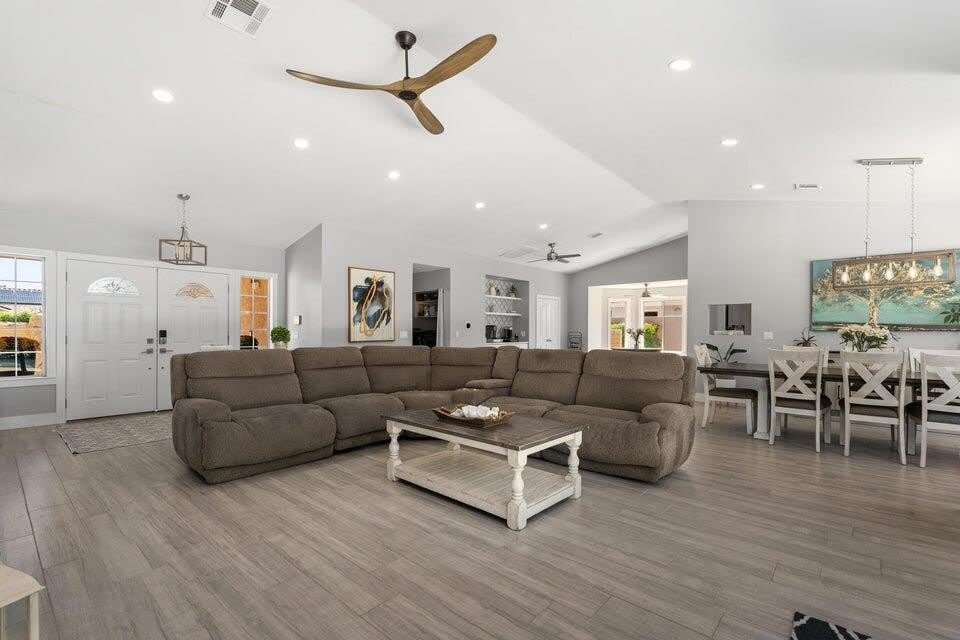 39369 Regency Way – photo 2