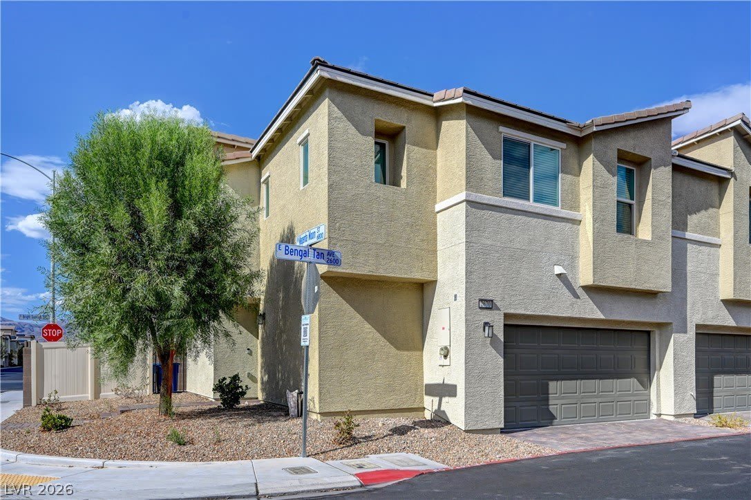 2670 Bengal Tan Avenue – photo 3