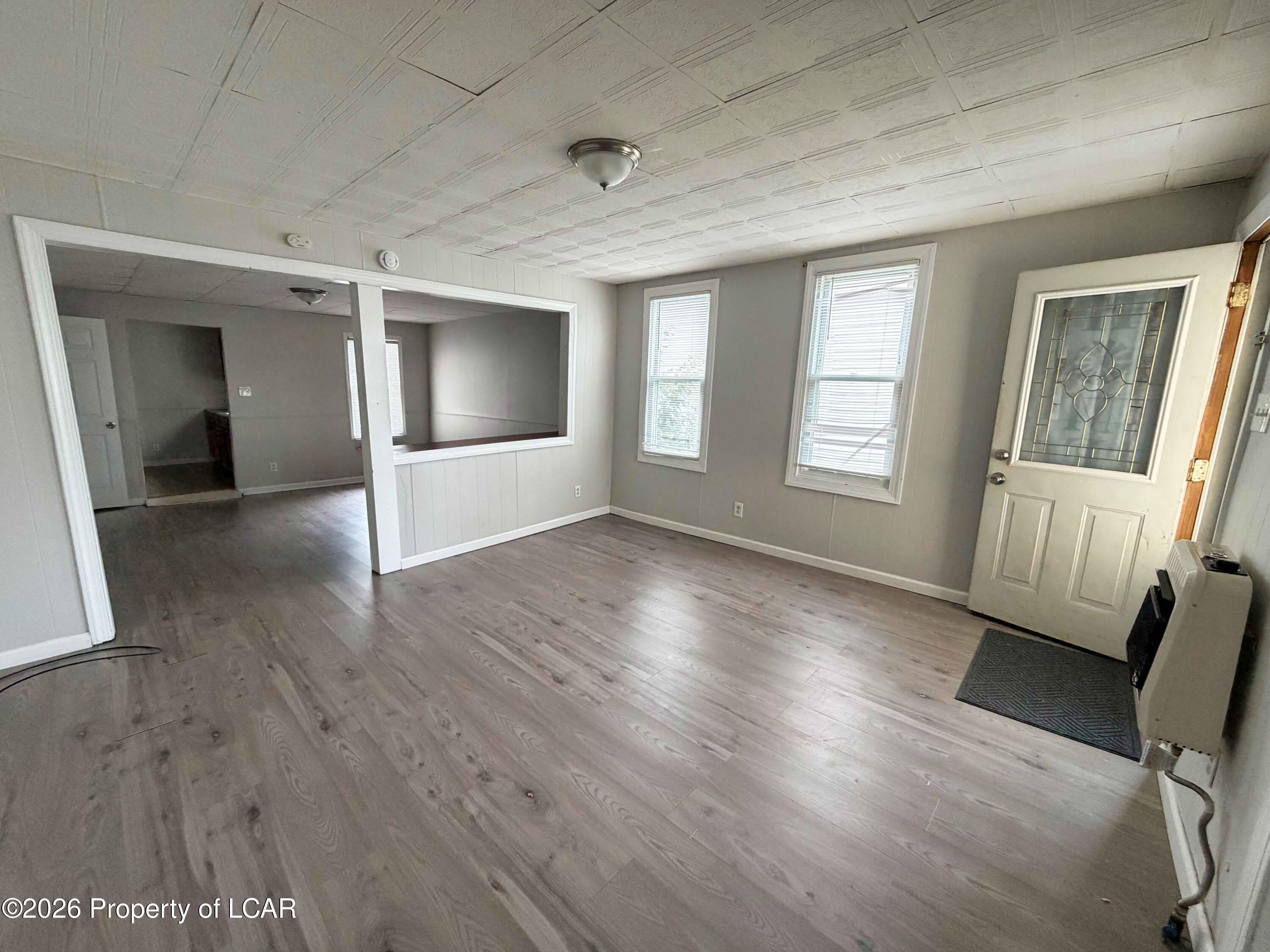 330 N Sumner Avenue – photo 3
