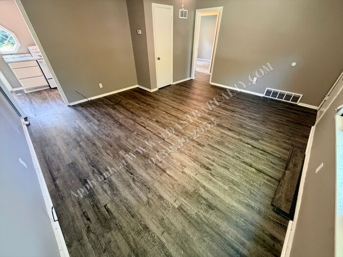 11315 East 77th Terrace – photo 5