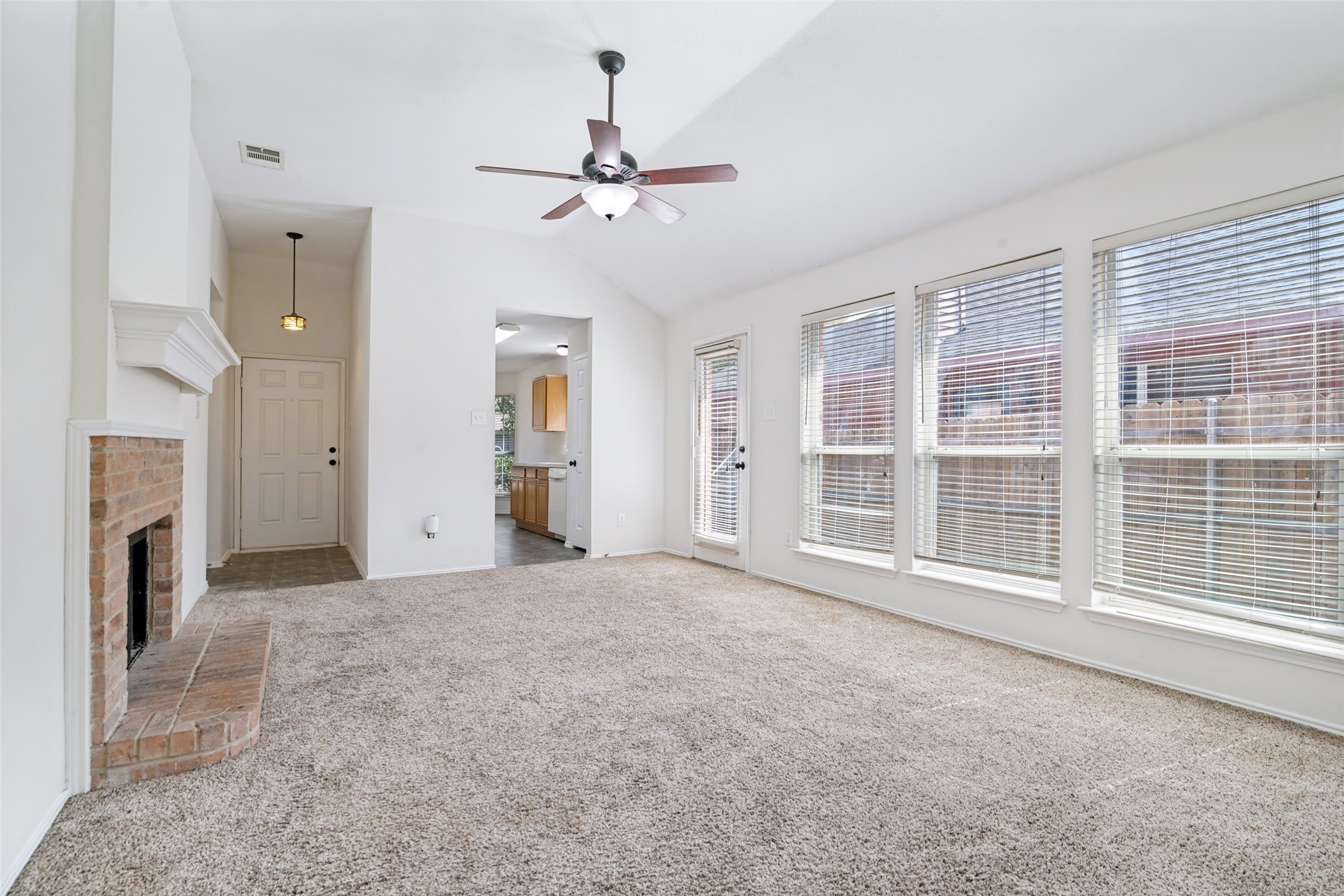 813 Cooper Lane – photo 2