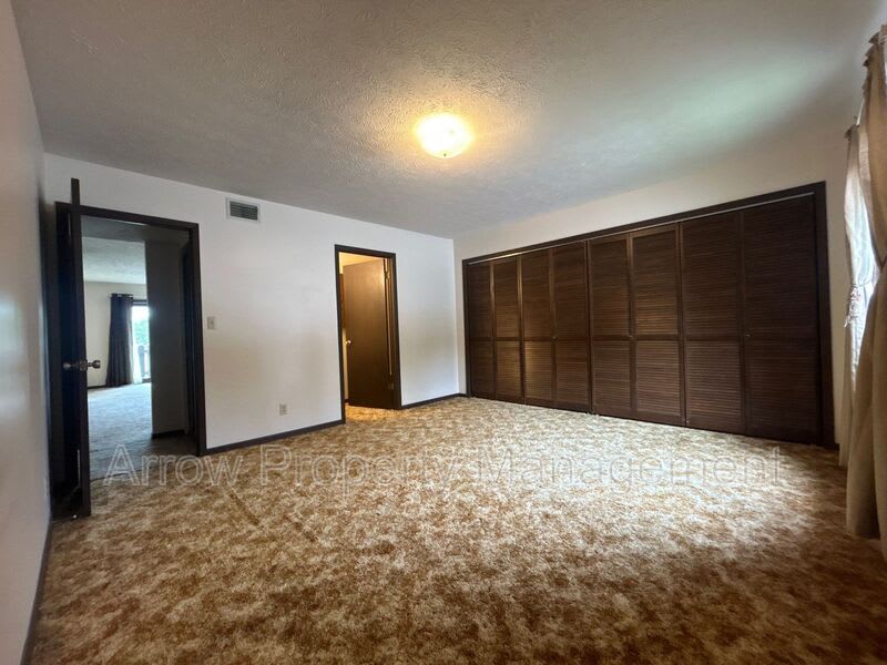 815 17th Street-206 – photo 5
