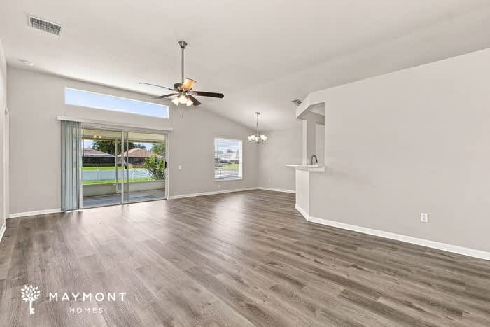 10455 Hunters Haven Boulevard – photo 3