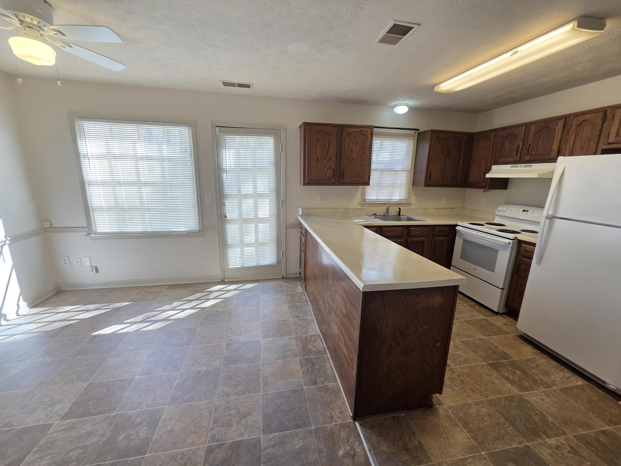 4346 Redgate Rd. – photo 3