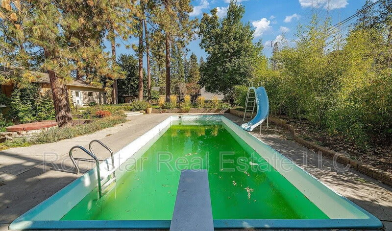 1110 E 28th Ave – photo 4
