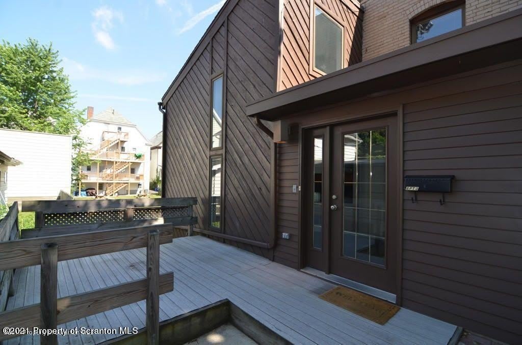1409 Penn Avenue – photo 1