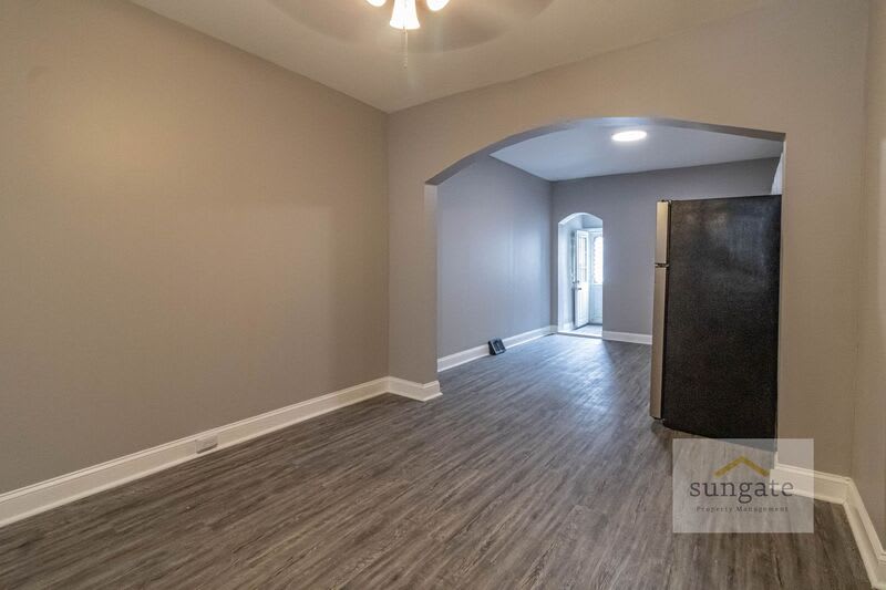 1222 Sargeant St – photo 4