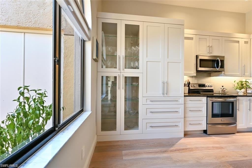 589 Beachwalk Cir – photo 5