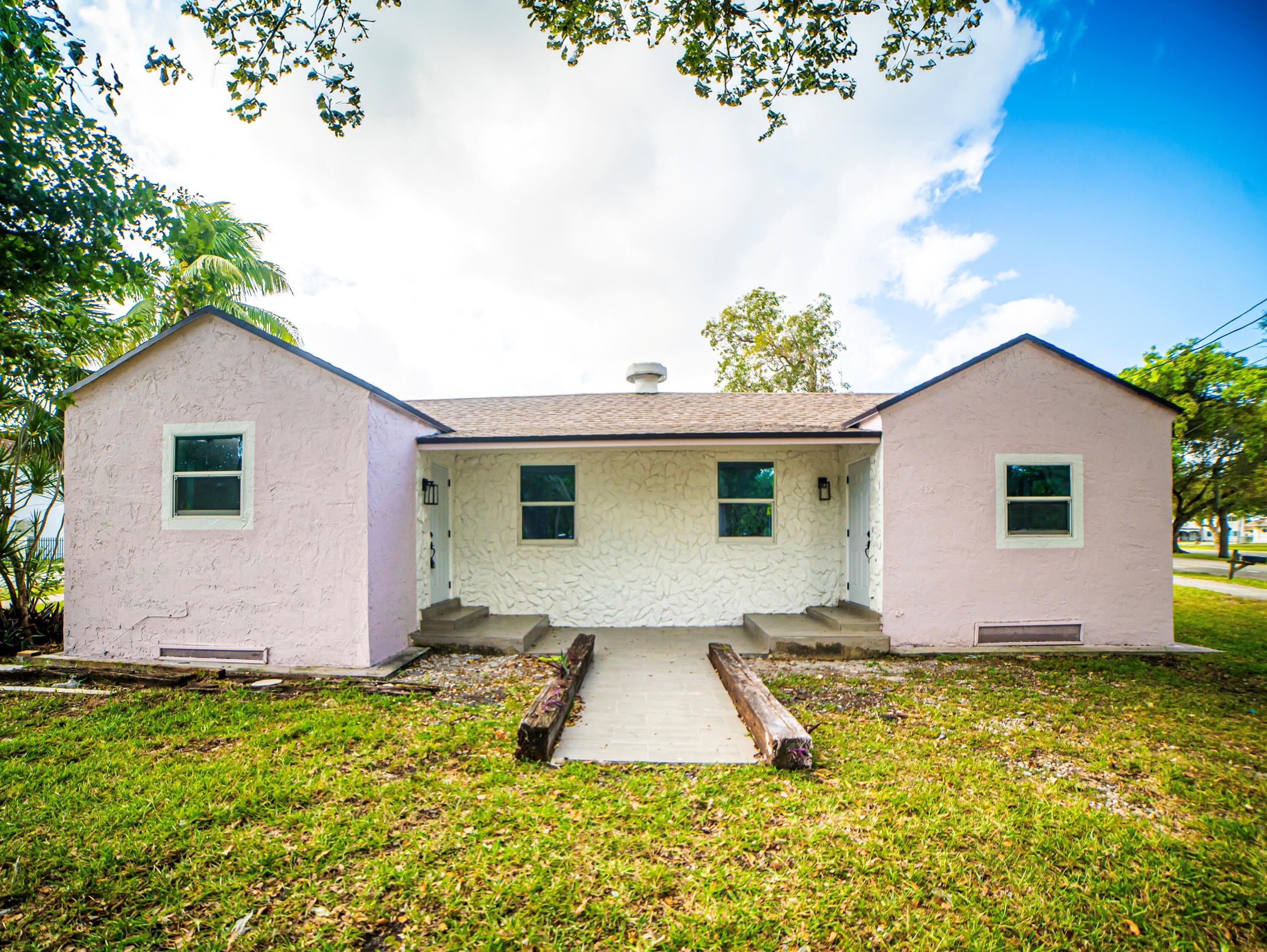 412 Columbus Parkway – photo 5
