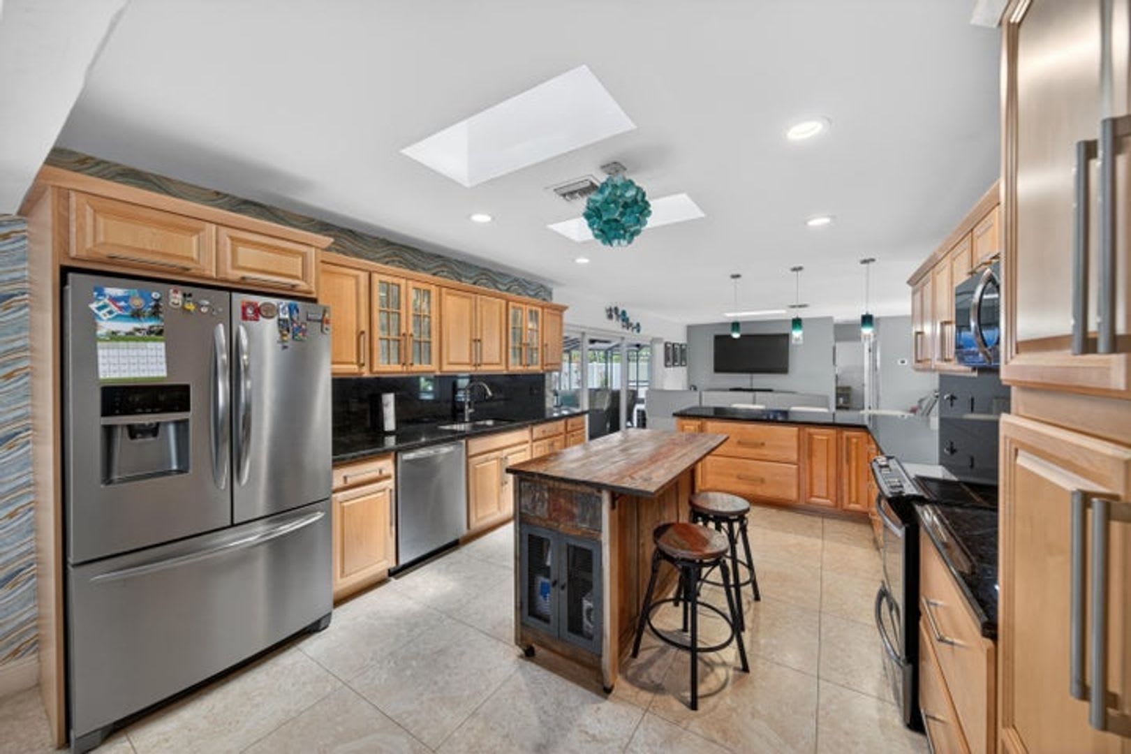 1571 SE 24TH Avenue, Pompano Beach, FL 33062 – photo 1