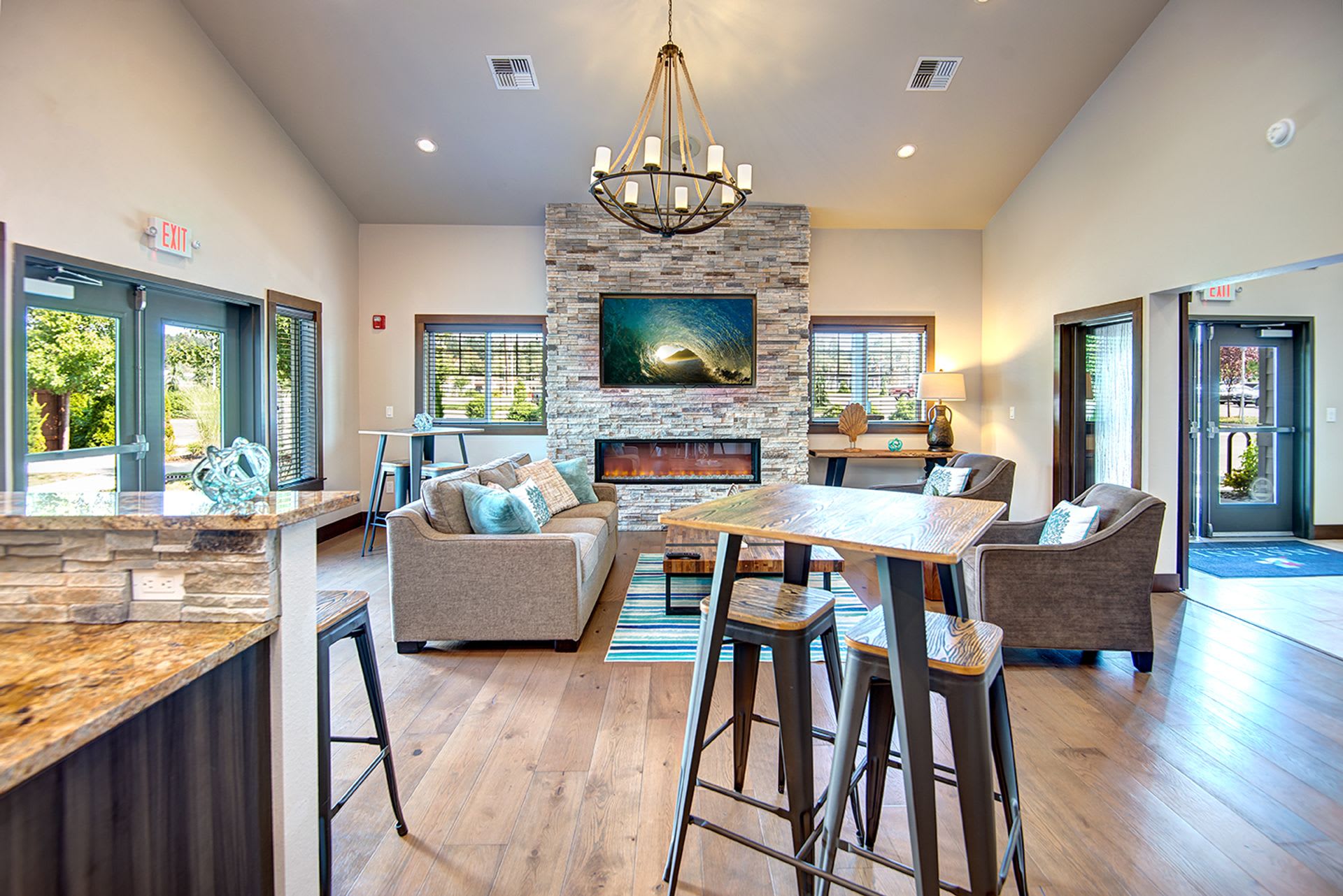 Insignia Apartment Homes – photo 5