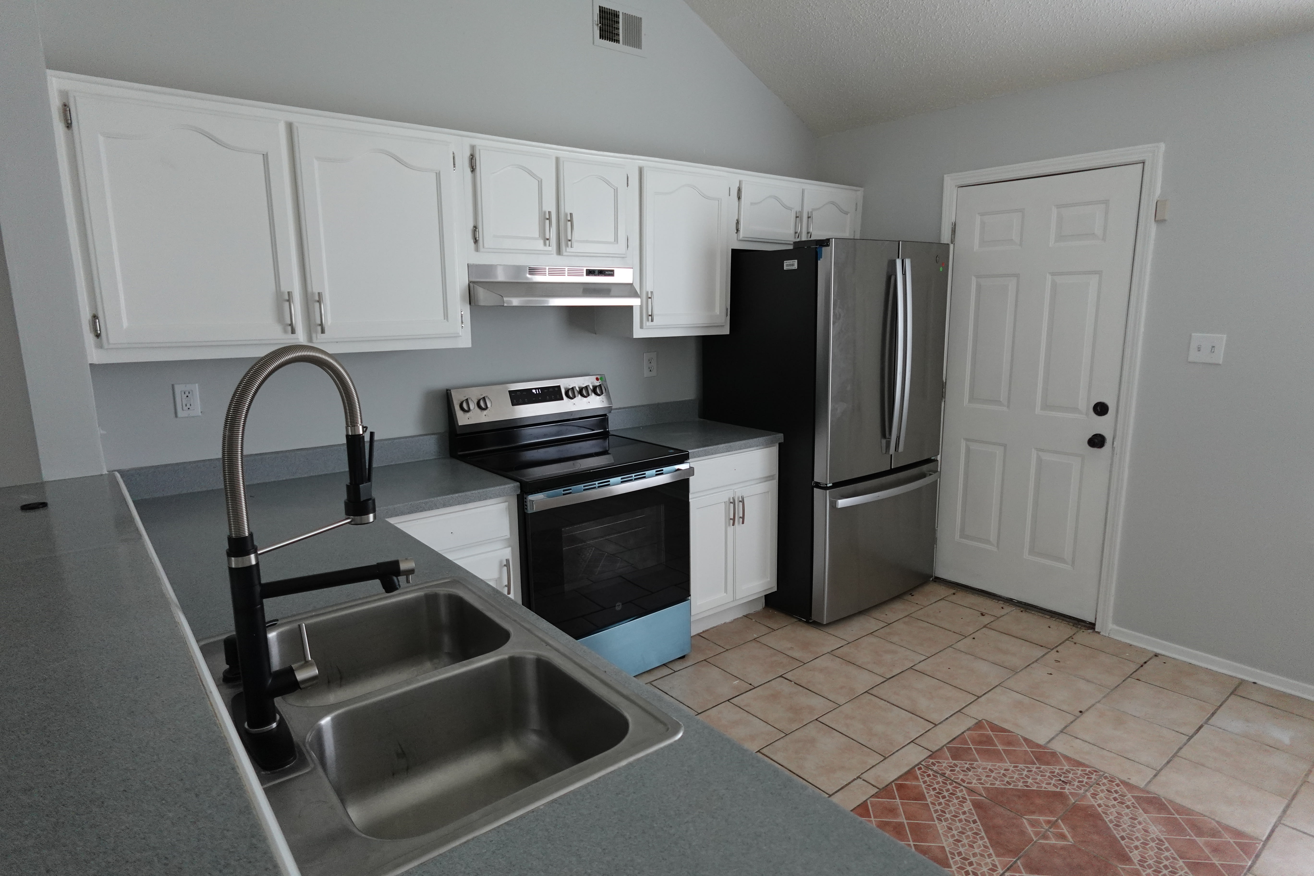 4235 Wagon Trail Cove – photo 5