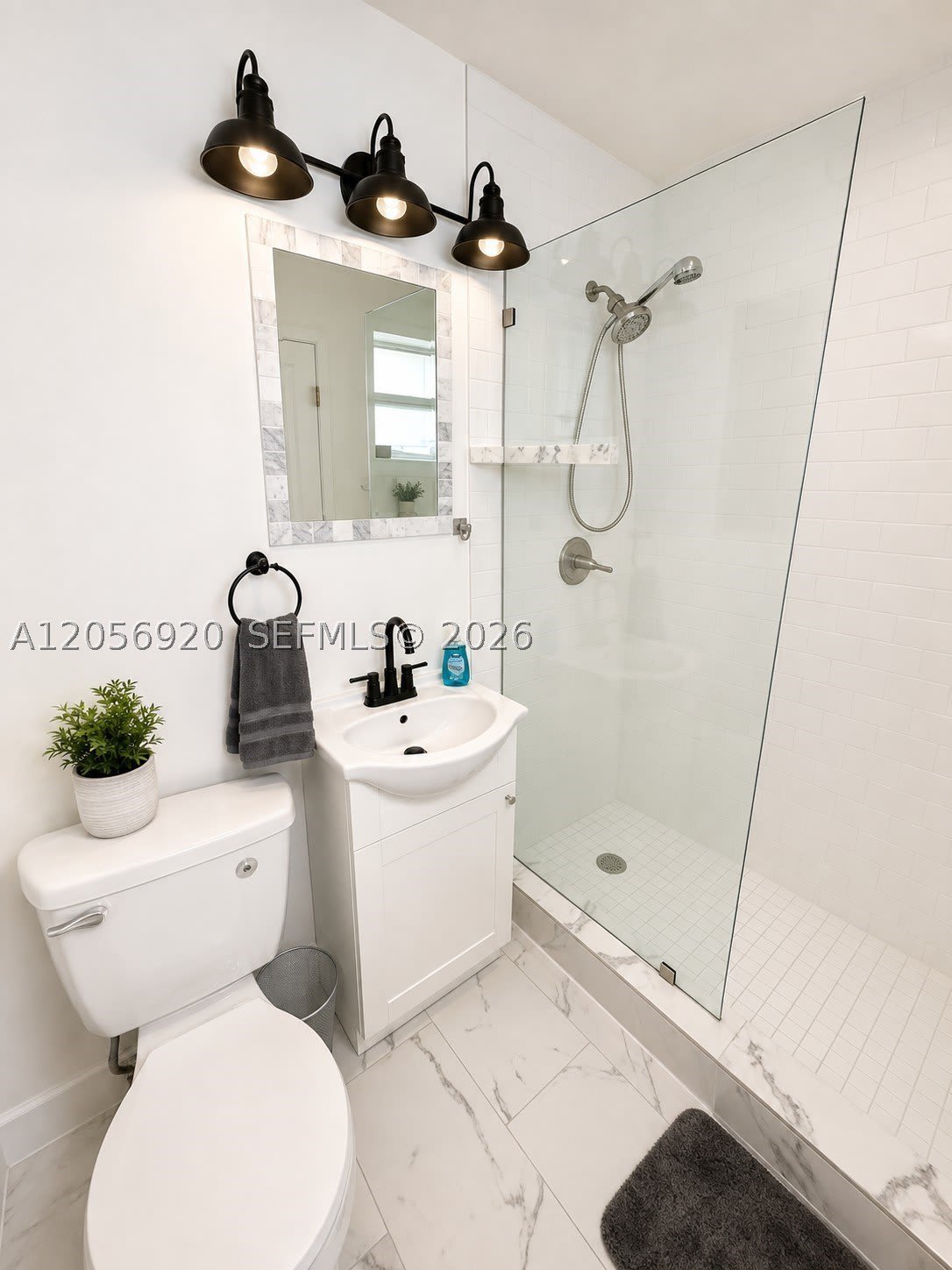 1808 Ne 11Th Ave – photo 5