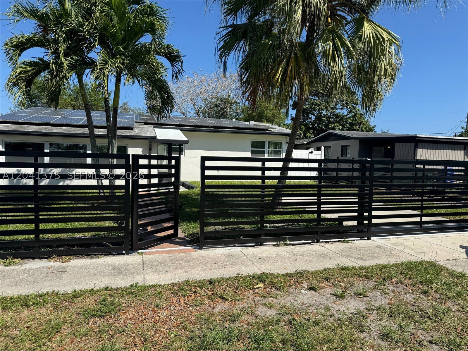 6453 Meade St – photo 3