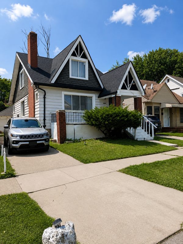 14877 Lesure Street – photo 2