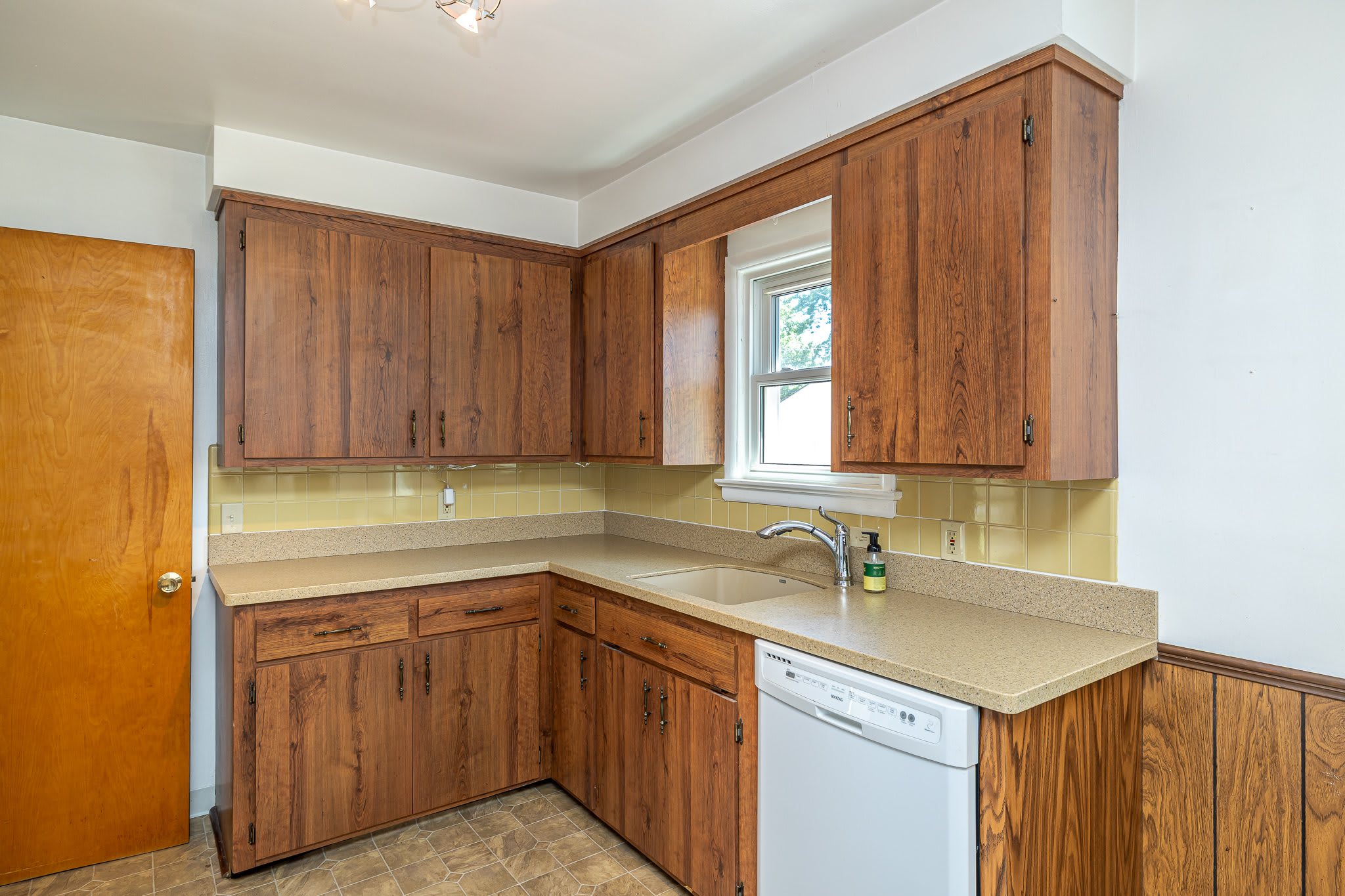 679 Dickerson Rd – photo 3