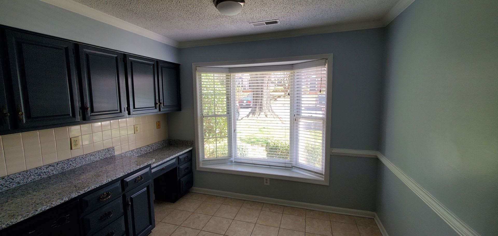 2 Bedroom 2 5 Bathrooms Townhome – photo 4