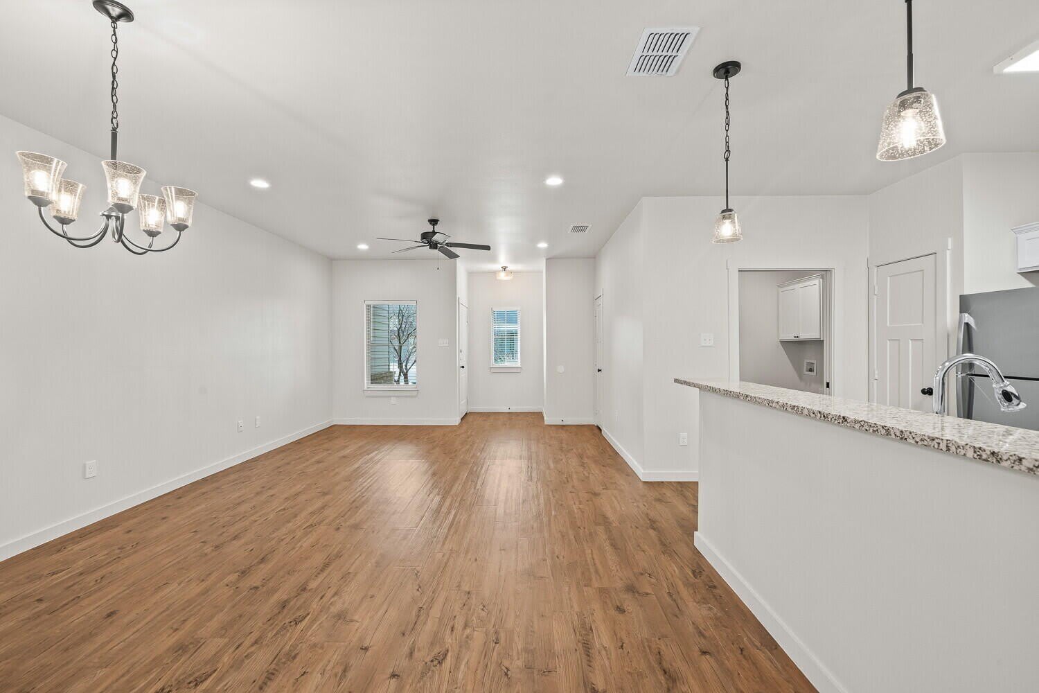 2554 138Th Street – photo 5
