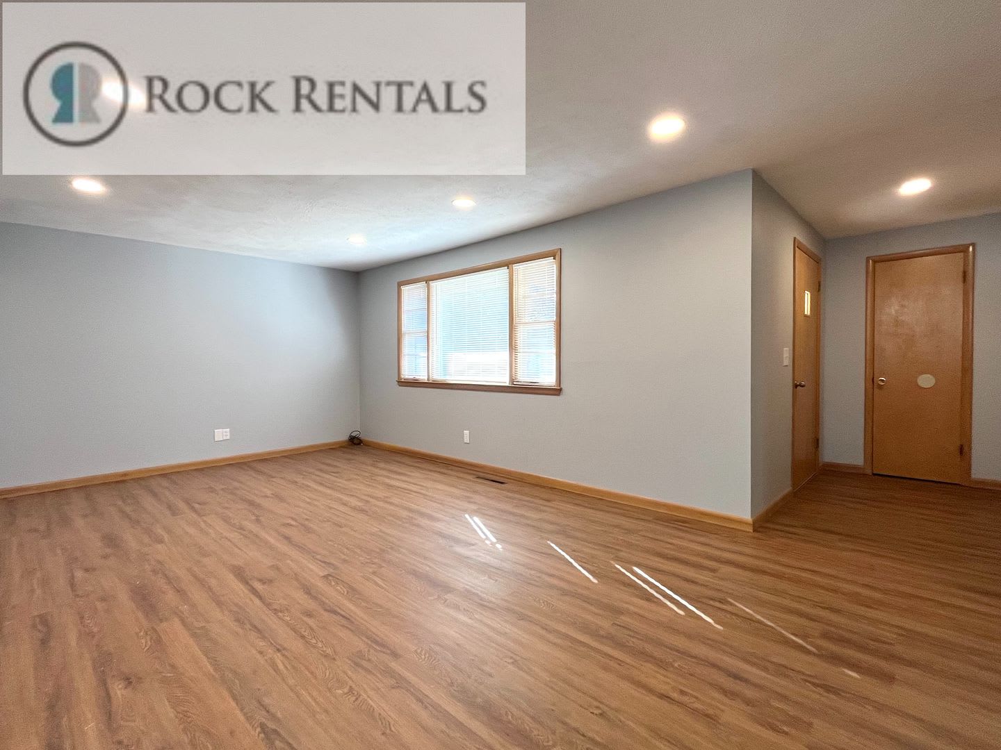 Beautifully Updated 4 Bed 2 Bath in South Hutchinson – photo 2