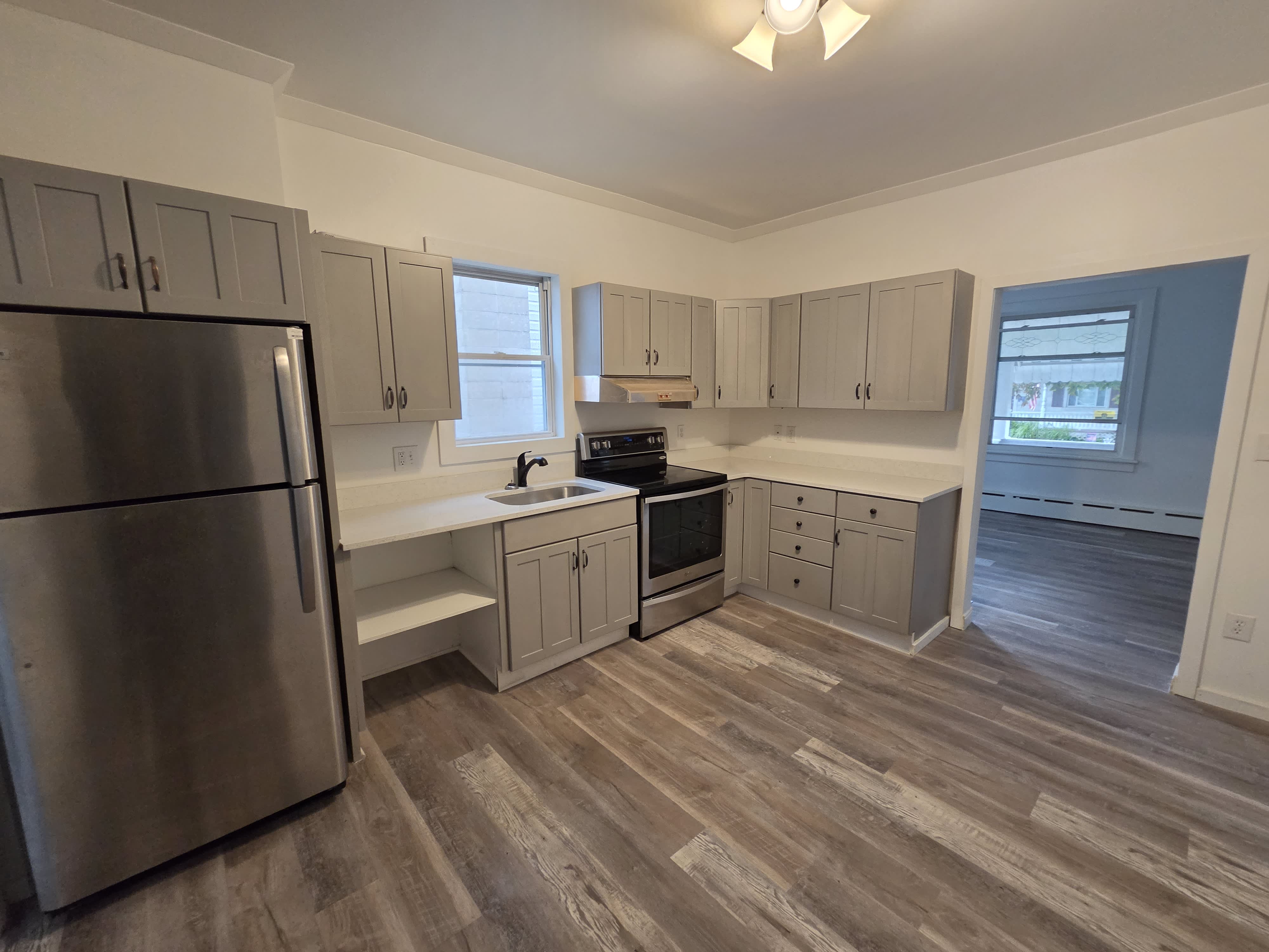 335 First Street – photo 4